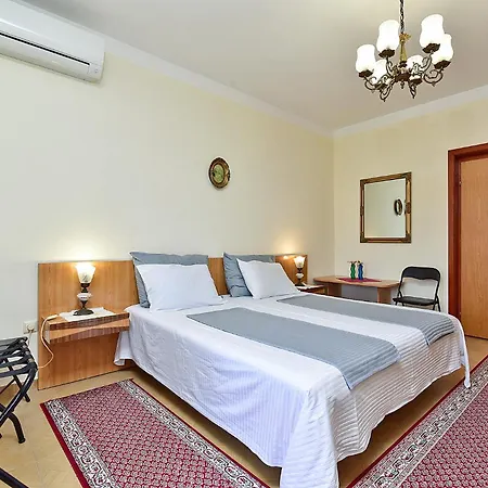 Nada 2451 Apartmán *