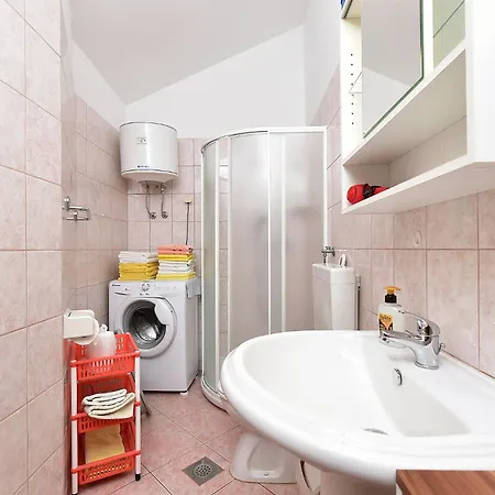 Apartman Nada 2451
